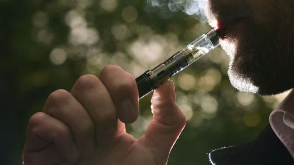 San Francisco moves to ban e-cigarettes until health effects known