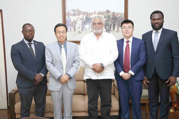 Former President Rawlings (middle) with the Chinese delegation Former President Rawlings (middle) with the Chinese delegation