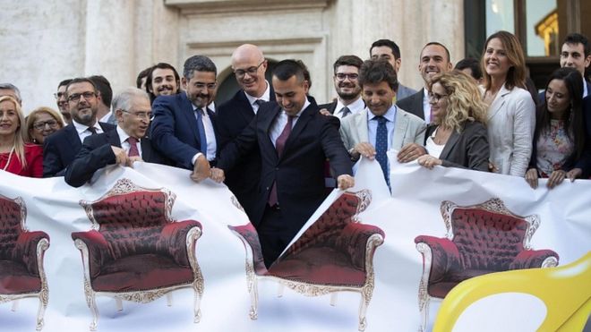 Italy reduces size of parliament ‘to save €1bn in a decade’