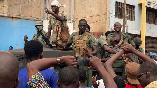 The mutinying soldiers were cheered by crowds as they reached the capital Bamako on Tuesday The mutinying soldiers were cheered by crowds as they reached the capital Bamako on Tuesday