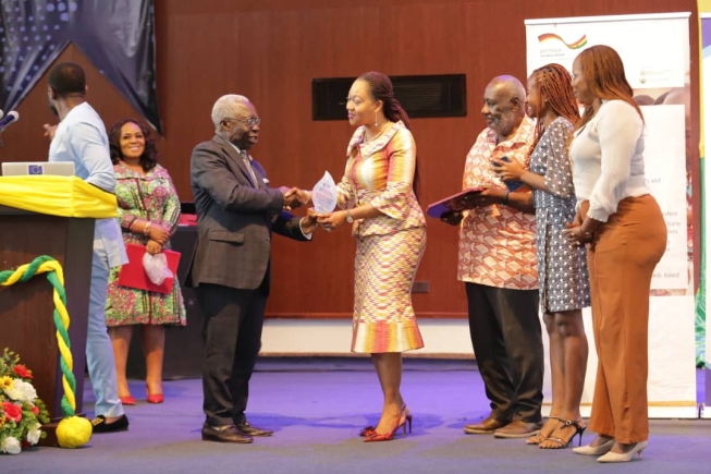 EC Chair Jean Mensa receives award for protecting public purse