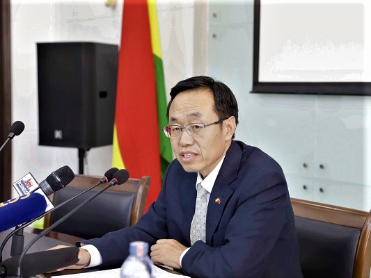 Mr Shi Ting Wang Mr Shi Ting Wang