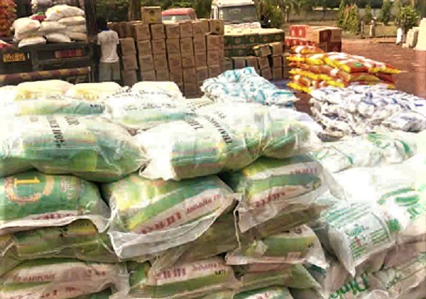 Some of the assorted uncustomed goods intercepted by the Customs Division of the Ghana Revenue Authourity (GRA) at its Koforidua checkpoint, near Duayaw-Nkwanta in the Ahafo Region Some of the assorted uncustomed goods intercepted by the Customs Division of the Ghana Revenue Authourity (GRA) at its Koforidua checkpoint, near Duayaw-Nkwanta in the Ahafo Region