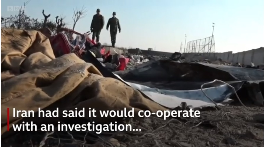 Footage shows missile strike on Ukrainian plane in Iran Footage shows missile strike on Ukrainian plane in Iran