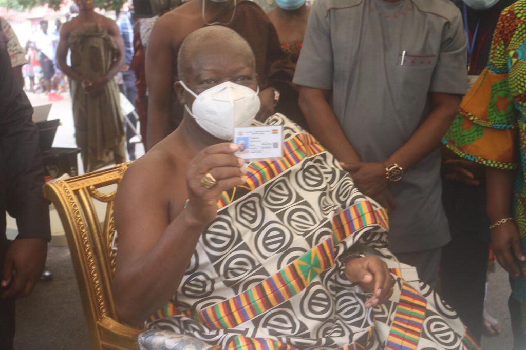 Otumfuo and wife Lady Julia register for new voters ID card