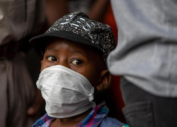 It is risky for children below two years to weark nose masks. Face masks for children under 2 risky