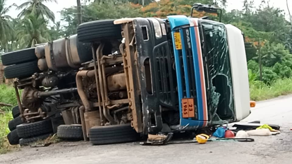 Six feared dead in Swedru-Winneba road accident [VIDEO]