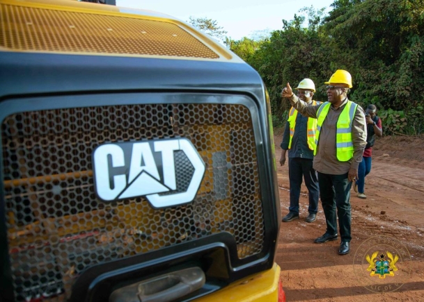 Mahama inspects roads, school projects and airport site on Bono tour