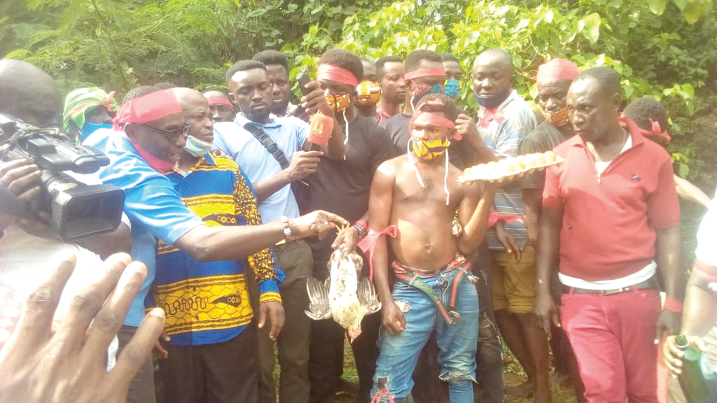 Some NPP youth on the bank  of river Offin invoking the curses 