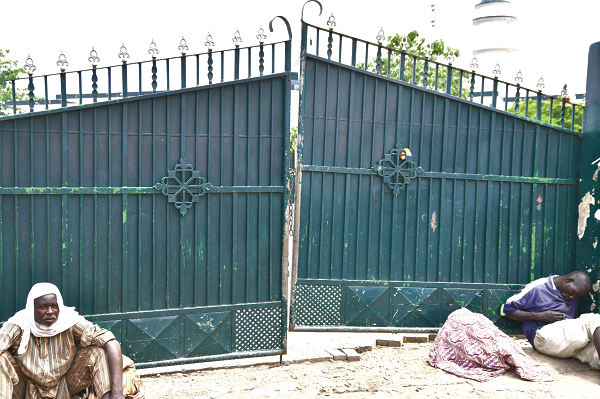 The Abossey Okai Central Mosque under lock. Picture: EBOW HANSON The Abossey Okai Central Mosque under lock. Picture: EBOW HANSON