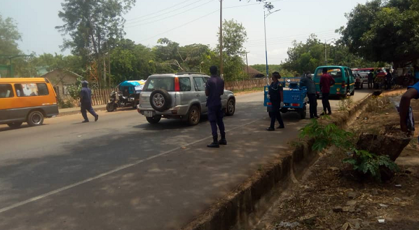 Motorists penalised and cautioned for not wearing nose mask