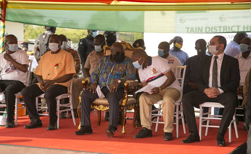 President Akufo-Addo (middle) having a conversation with the Minister of Health, Kwaku Agyeman Manu (2nd right). On the extreme right is the Vice Chairman of Euroget Group, Mr Emad Deraz. President Akufo-Addo (middle) having a conversation with the Minister of Health, Kwaku Agyeman Manu (2nd right). On the extreme right is the Vice Chairman of Euroget Group, Mr Emad Deraz.