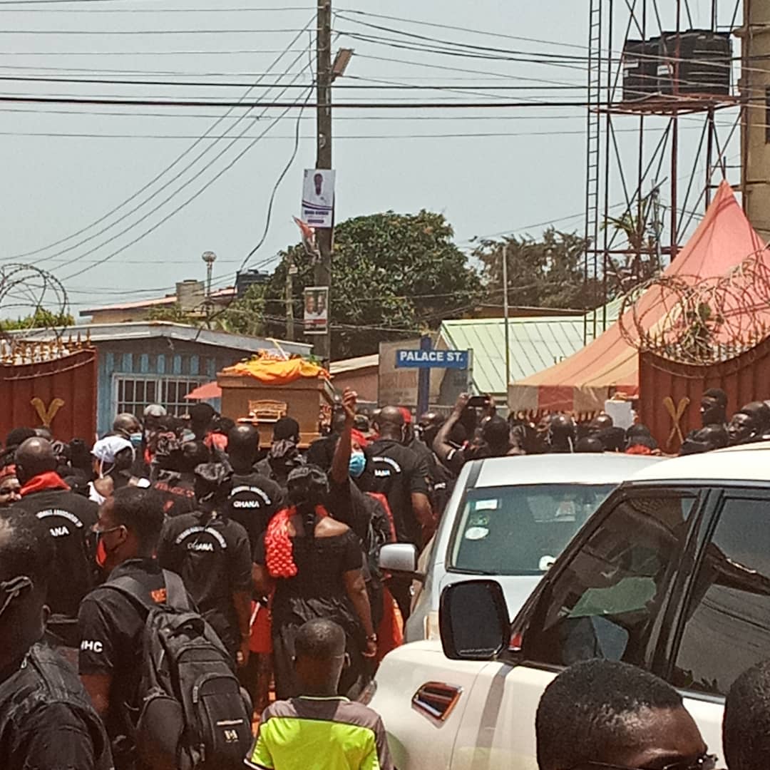 The casket containing the remains of Mr Saka-Acquaye being carried to the cemetery. Saka Acquaye laid to rest
