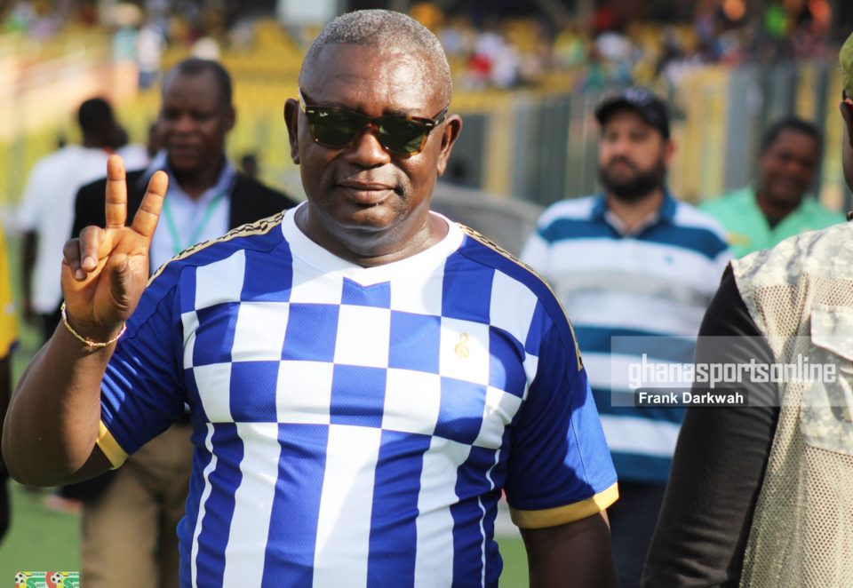  Commodore: Awako not available for local transfer