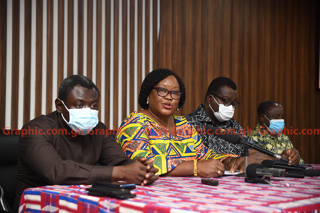 One Teacher One Laptop: Absorb interest cost to teachers - Unions