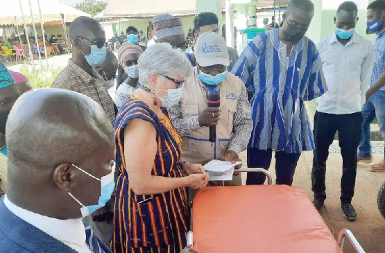 Mr. Daniel Mumuni (with mic), Country Representative of CRS, explaining how the dispatch ambulances operate to Ms. Sullivan (2nd from left), US Ambassador. With them is Prof. Ahmed Zakaria (left), CEO of the Ghana Ambulance Service Mr. Daniel Mumuni (with mic), Country Representative of CRS, explaining how the dispatch ambulances operate to Ms. Sullivan (2nd from left), US Ambassador. With them is Prof. Ahmed Zakaria (left), CEO of the Ghana Ambulance Service