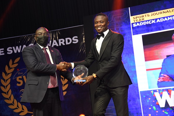 Mr Mahamudu Bawumia (left) presenting the Sports Journalist of the Year award to Mr Sadick Adams of angel TV Mr Mahamudu Bawumia (left) presenting the Sports Journalist of the Year award to Mr Sadick Adams of angel TV