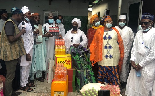 Hajia Rissi Ali Vanderpuye (fifth right) presenting the items to the leaders of the Rahman Mosque Hajia Rissi Ali Vanderpuye (fifth right) presenting the items to the leaders of the Rahman Mosque