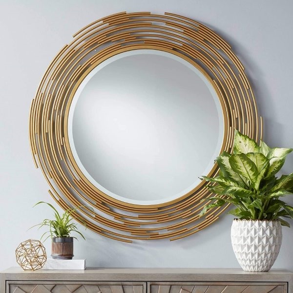 Sometimes this unreal image of ourselves also comes from what we see around us. New Year new mirror