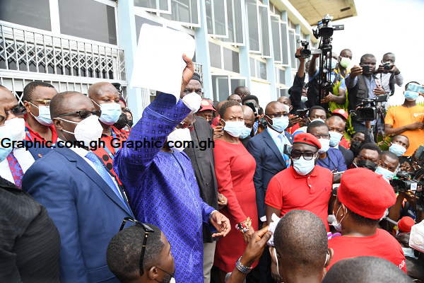 Mr Osei Kyei Mensah-Bonsu (2nd left) Majorty Speaker of Parliament displaying the petition after receiving it from Ms Ruth Seddoh, National Deputy Organizer of the NDC. With him are Mr Haruna Iddrisu (3rd left) and some leadership of Parliament. Mr Osei Kyei Mensah-Bonsu (2nd left) Majorty Speaker of Parliament displaying the petition after receiving it from Ms Ruth Seddoh, National Deputy Organizer of the NDC. With him are Mr Haruna Iddrisu (3rd left) and some leadership of Parliament.