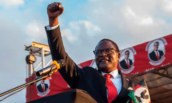 Malawi President flies to UK for virtual meeting