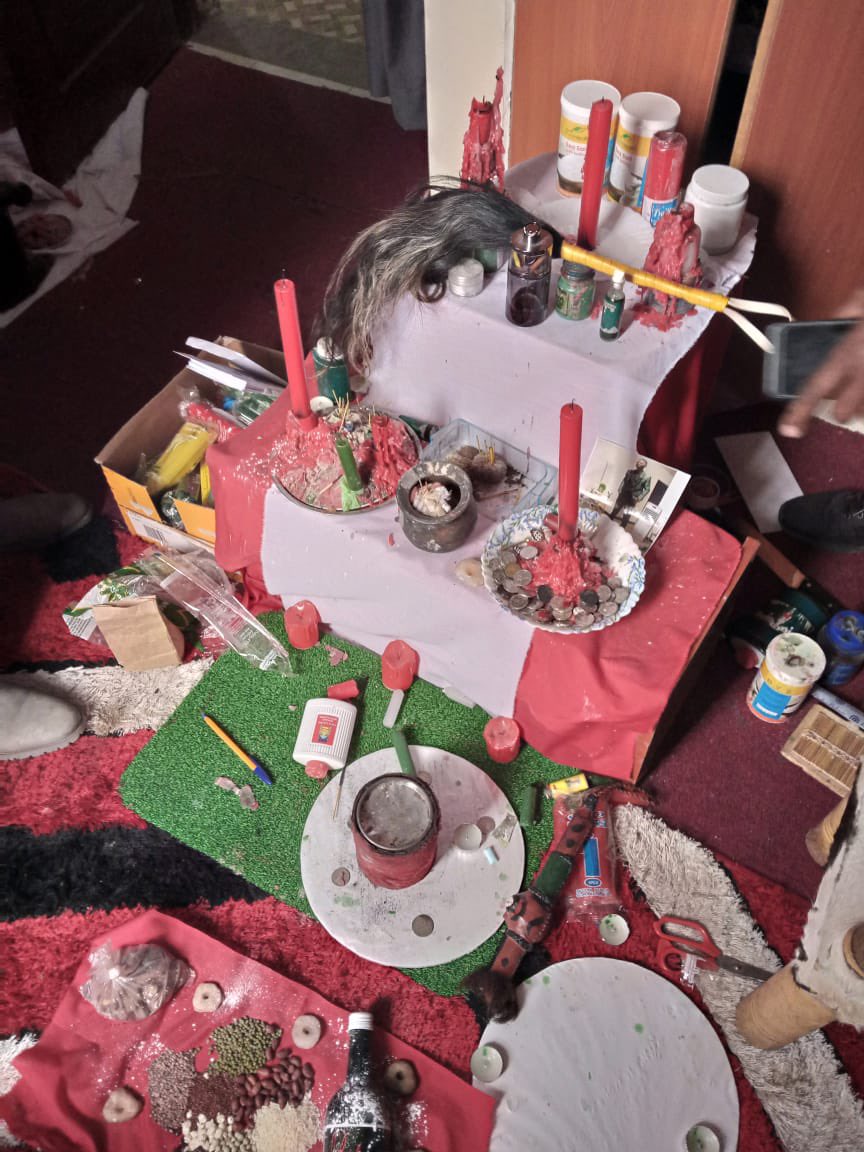 She had fallen in love with, possessed paraphernalia associated with dark powers. Their relationship immediately collapsed like a house of cards, as the victim discovered that she had been conned. Detectives raided the suspect’s house where the paraphernalia related to witchcraft was recovered. Also recovered from his house was Sh76,000 in fake currency and other materials used in the printing of fake notes. The investigators further established that the suspect who masquerades as a preacher, approaches innocent women looking for love