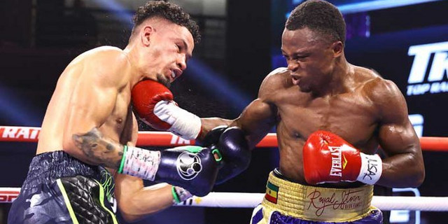 Isaac Dogboe (right) earned a majority decision victory over Adam Lopez Isaac Dogboe (right) earned a majority decision victory over Adam Lopez