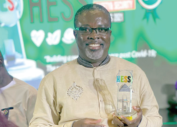 Dr Richard Kofi Asiedu — Chief Executive Officer of St Andrews Senior High School Dr Richard Kofi Asiedu — Chief Executive Officer of St Andrews Senior High School