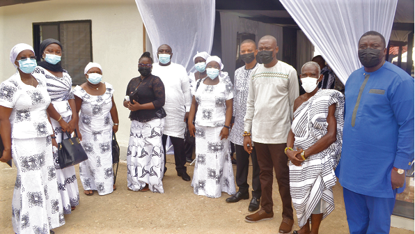 Mrs Justina Marigold Assan (2nd left), the Central Regional Minister, with the children of late Mrs Emma Effie Afful and other dignitaries Mrs Justina Marigold Assan (2nd left), the Central Regional Minister, with the children of late Mrs Emma Effie Afful and other dignitaries
