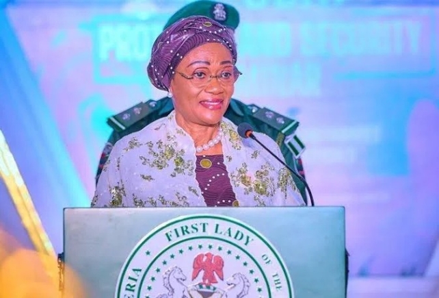 “Being naked is not beauty” — Nigeria’s First Lady urges parents to teach daughters modesty
