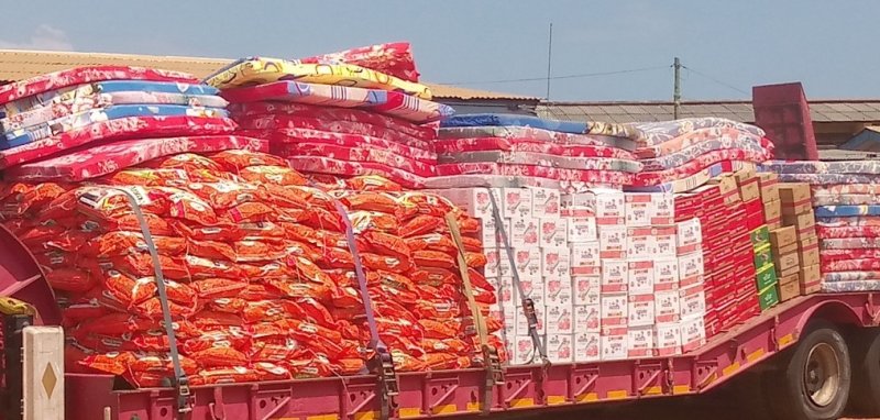 Volta Region: Mahama donates relief items to tidal waves victims Volta Region: Mahama donates relief items to tidal waves victims