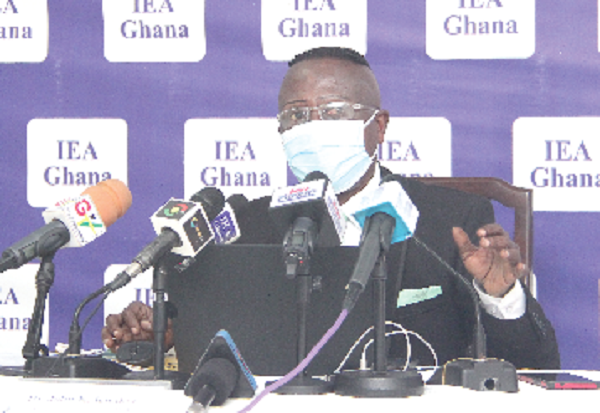 Dr John Kwakye, Director of Research, Institute of Economic Affairs briefing the media on the 2022 budget presentation. Picture: BENEDICT OBUOBI Dr John Kwakye, Director of Research, Institute of Economic Affairs briefing the media on the 2022 budget presentation. Picture: BENEDICT OBUOBI