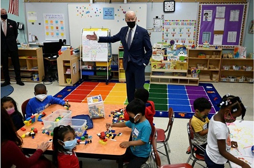 President Biden speaks to students in a New Jersey classroom Covid vaccines: FDA panel approves Pfizer jabs for children 5 and up