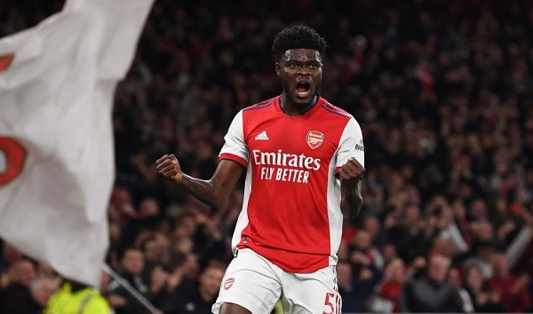 Thomas Partey ends goal drought as Arsenal beat Aston Villa