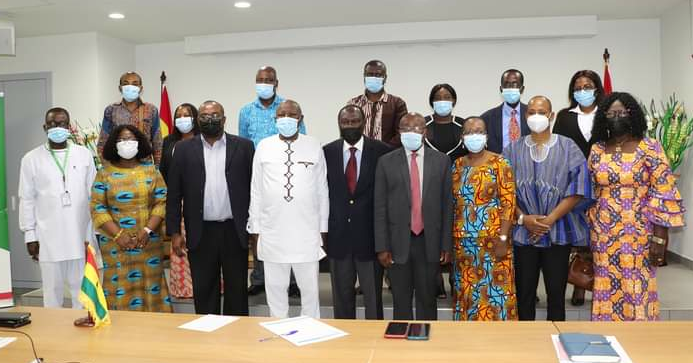 Members of the Board and some directors of the Ministry of Health in a group photograph with Mr Kwaku Agyeman-Manu (4th right), Minister of Health, after the inauguration Members of the Board and some directors of the Ministry of Health in a group photograph with Mr Kwaku Agyeman-Manu (4th right), Minister of Health, after the inauguration