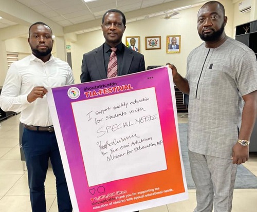 From Left: Mr Jimmy Eko-Acquah (President of Shout Africa Foundation), Hon. Minister Dr Adutwum, Mr Edmund Kyei (Board Chairman, Shout Africa Foundation) From Left, Mr Jimmy Eko-Acquah (President of Shout Africa Foundation), Hon. Minister Dr Adutwum, Mr Edmund Kyei (Board Chairman, Shout Africa Foundation)