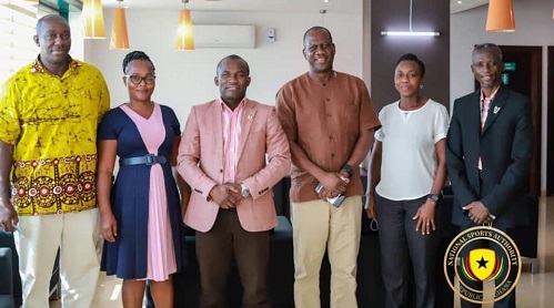 Professor Peter Twumasi (3rd right) with the sports delegation of the University of Ghana, Legon. Prof. Twumasi calls for collaboration between academia and sports