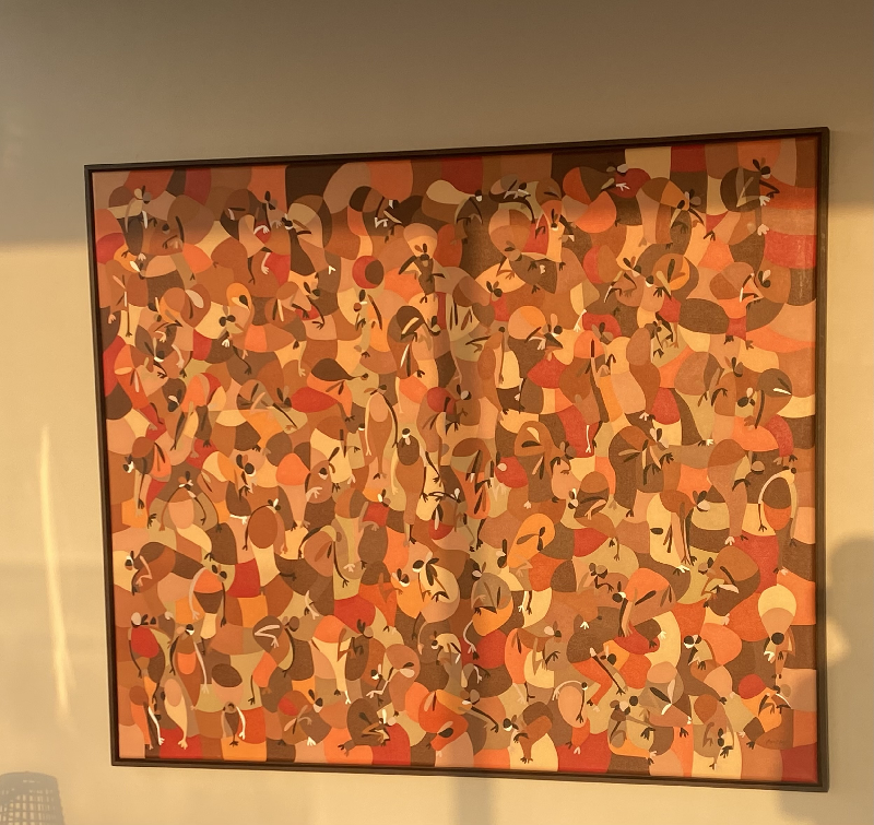 An artwork by Kofi Agorsor on display ARTSPLIT auctions works by Ghanaian artist