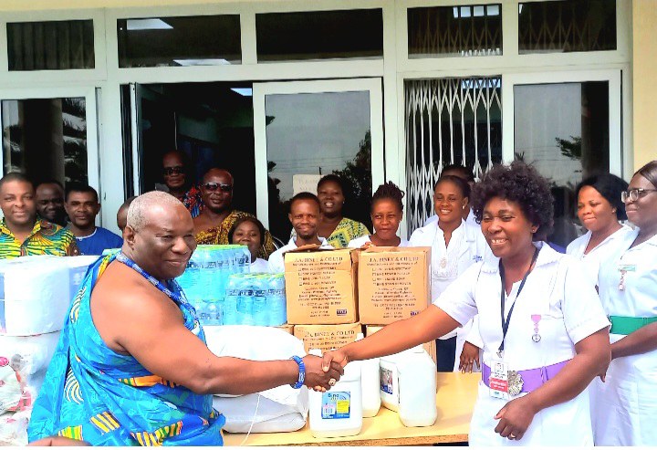 Neenyi Ghartey donates to Winneba Trauma Hospital, other institutions