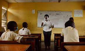 Nigeria junior schools to teach in local languages, not English