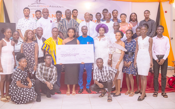 Management team of Iduapriem with some beneficiaries Management team of Iduapriem with some beneficiaries