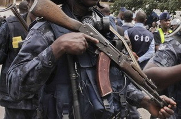 Obosomase: Police gun down 3 suspected robbers Obosomase: Police gun down 3 suspected robbers