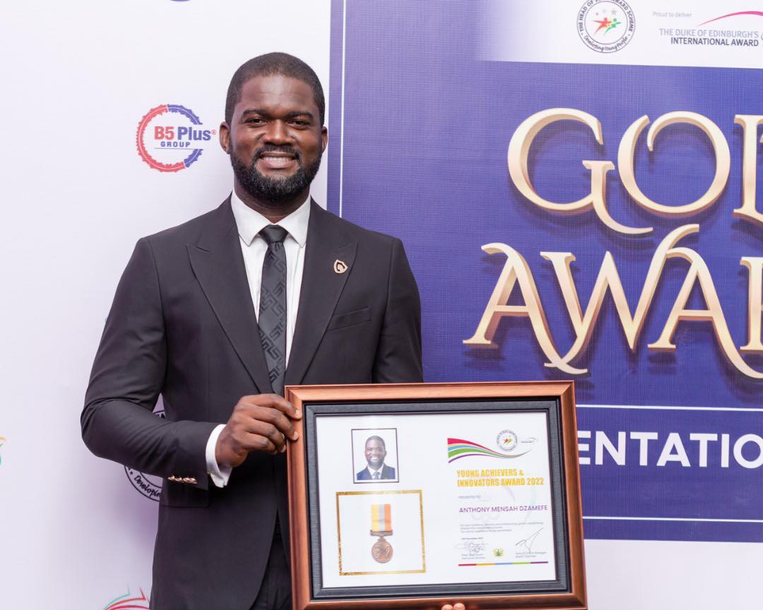 Caveman Watches CEO honored at Head of State Gold Awards