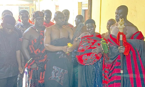 Nana Kumasah Krampah I (middle) declaring his allegiance to the throne and the people of Gomoa-Akyempim Traditional Council, Nifa Division Nana Kumasah Krampah I (middle) declaring his allegiance to the throne and the people of Gomoa-Akyempim Traditional Council, Nifa Division