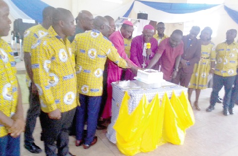 Rt Rev. Isaac Kwame Boateng in the company of Rt Rev. Col (retd) Paul Adjei Brewu and Rev. Nii Mai Ollenu launching the 10th anniversary
