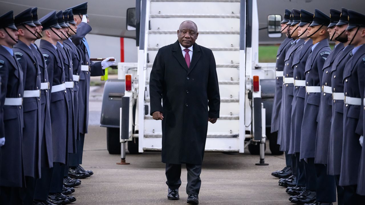 South African President Cyril Ramaphosa arrives at Stansted Airport, England, on Nov. 21, 2022. South African President Cyril Ramaphosa arrives at Stansted Airport, England, on Nov. 21, 2022.