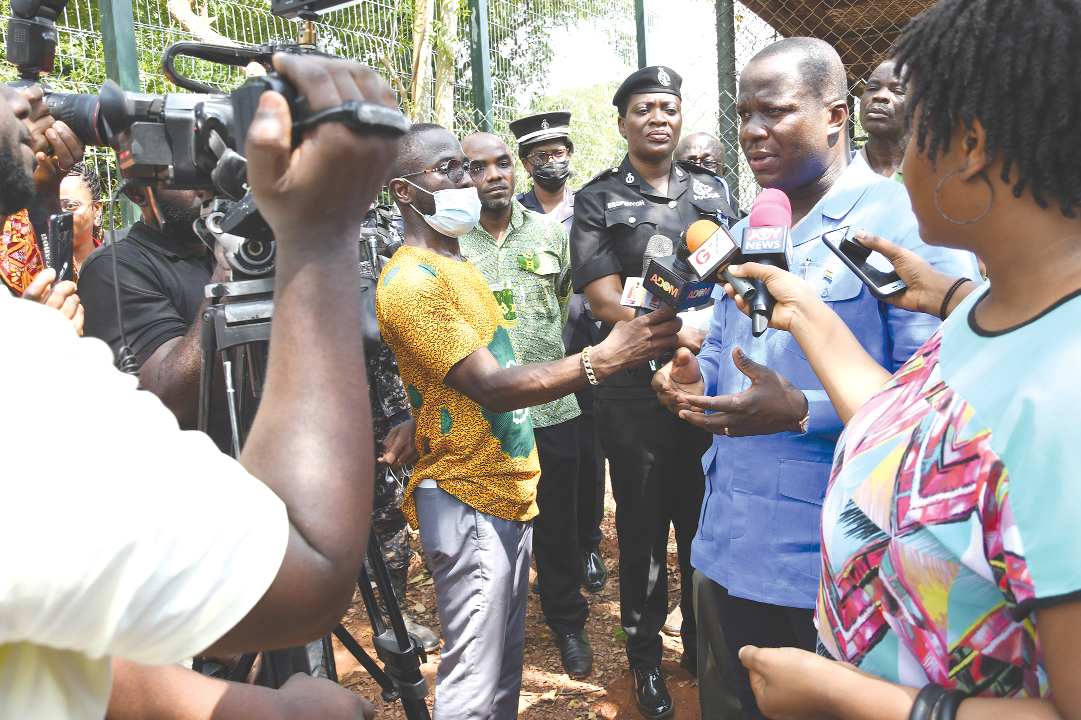 Samuel Abu Jinapor (right), Minister of Lands and Natural Resources, speaking to the media after touring the Achimota Zoo. Picture: EBOW HANSON Samuel Abu Jinapor (right), Minister of Lands and Natural Resources, speaking to the media after touring the Achimota Zoo. Picture: EBOW HANSON