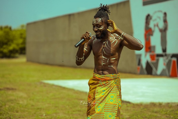 Body painting, communal theatre, African creative •At Freedom Parade 2022