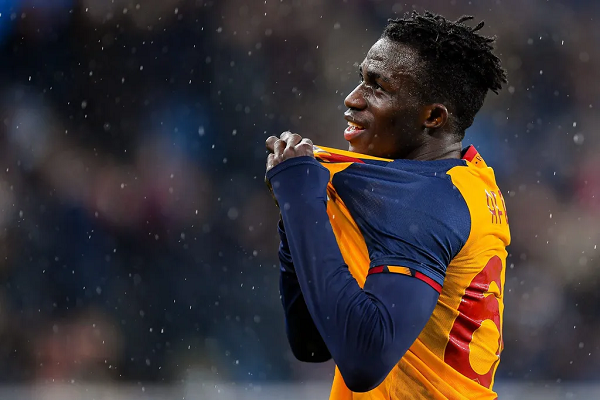 Afena-Gyan departs Roma for Cremonese in permanent deal Afena-Gyan departs Roma for Cremonese in permanent deal
