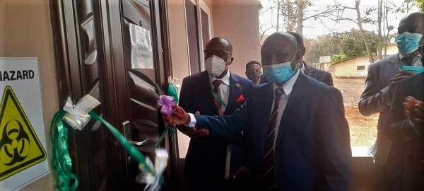 Prof. Elvis Asare-Bediako (right), vice-Chancellor of UENR, inaugurating the centre Prof. Elvis Asare-Bediako (right), vice-Chancellor of UENR, inaugurating the centre